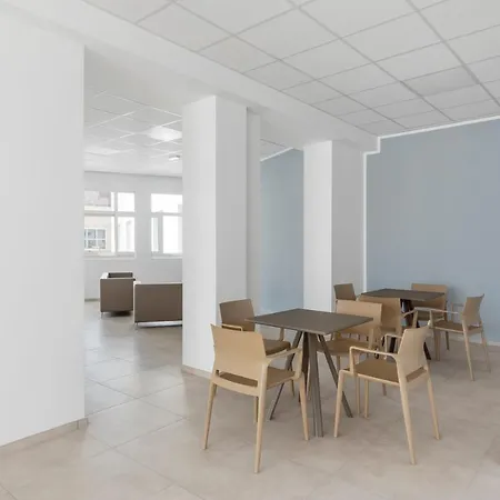 Residence Torvaianica מלון דירות