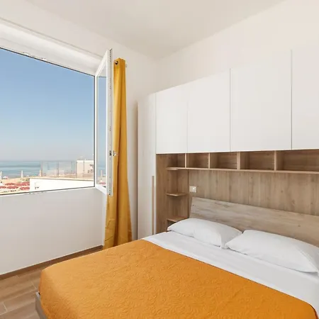 מלון דירות Residence Torvaianica 4*