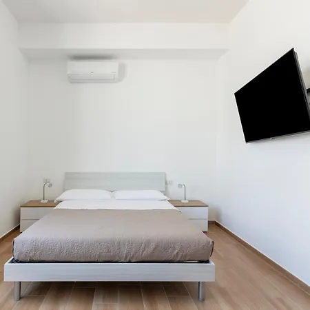 Residence Torvaianica טורביאניקה