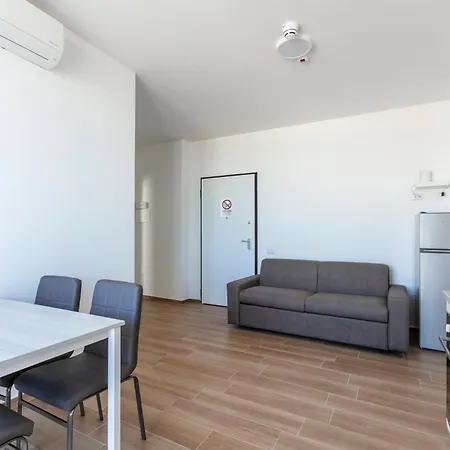 Residence Torvaianica Aparthotel